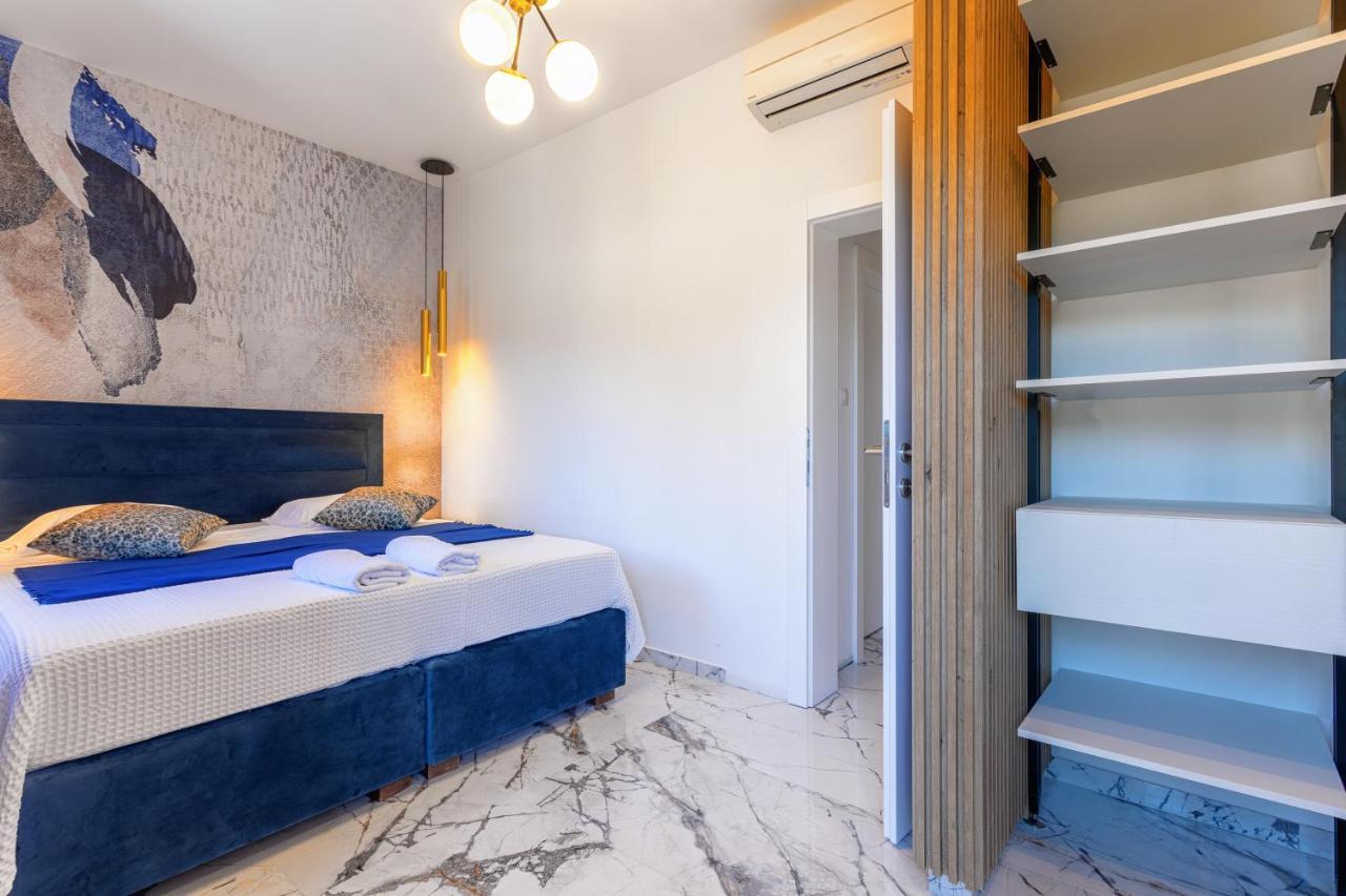 Villa Capitis In The Center- Exclusive Apartment Hvar Town Exteriör bild