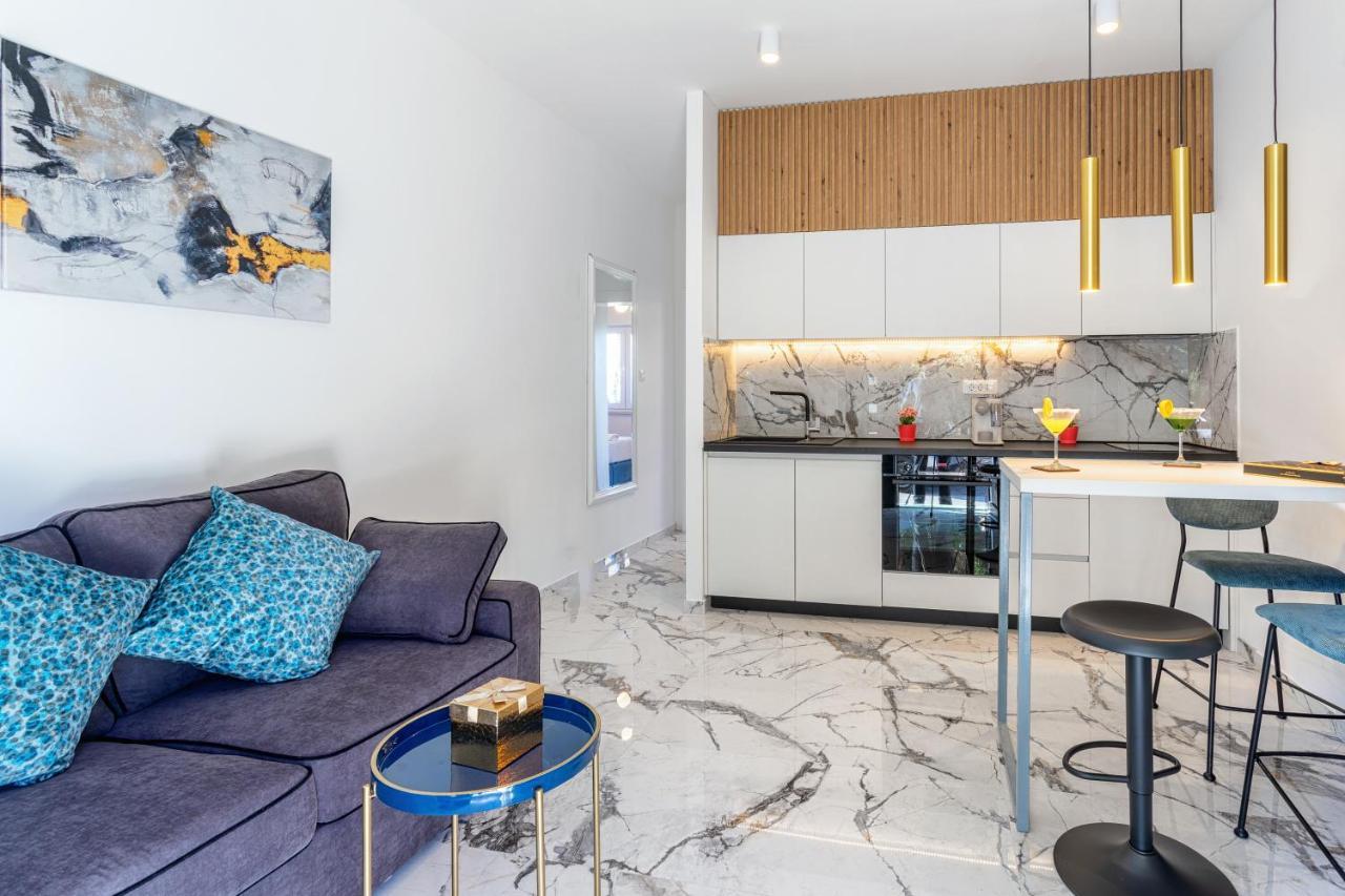 Villa Capitis In The Center- Exclusive Apartment Hvar Town Exteriör bild